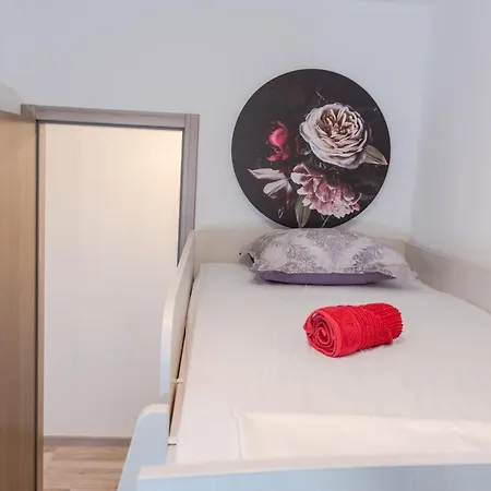 Apartment Sangalo